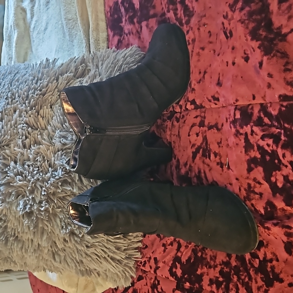 Rampage booties 8